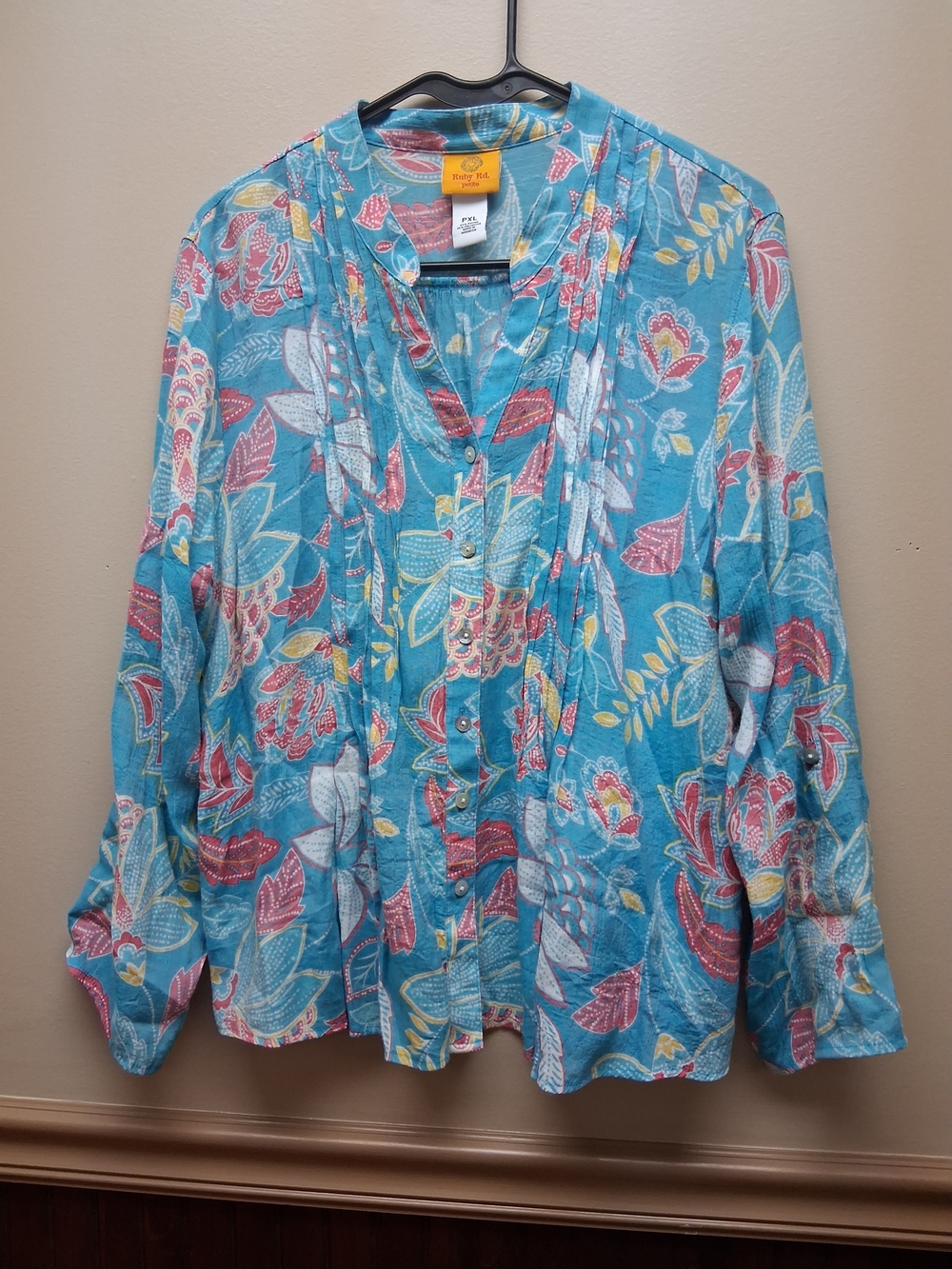 Ruby Rd. Blue Floral Button-Front Top 3/4 Roll Tap Sleeves Gauzy Beachy Size PXL